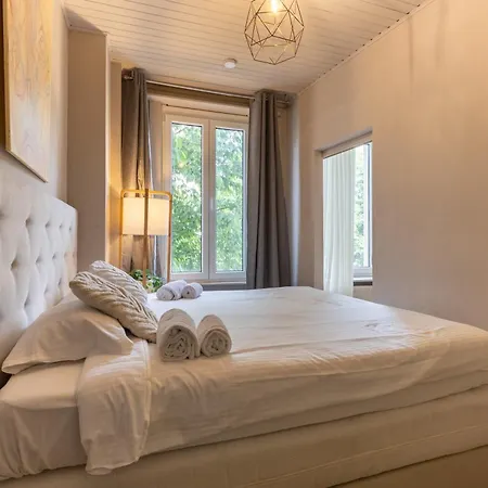 Huswell - Charming In The Heart Of Apartment